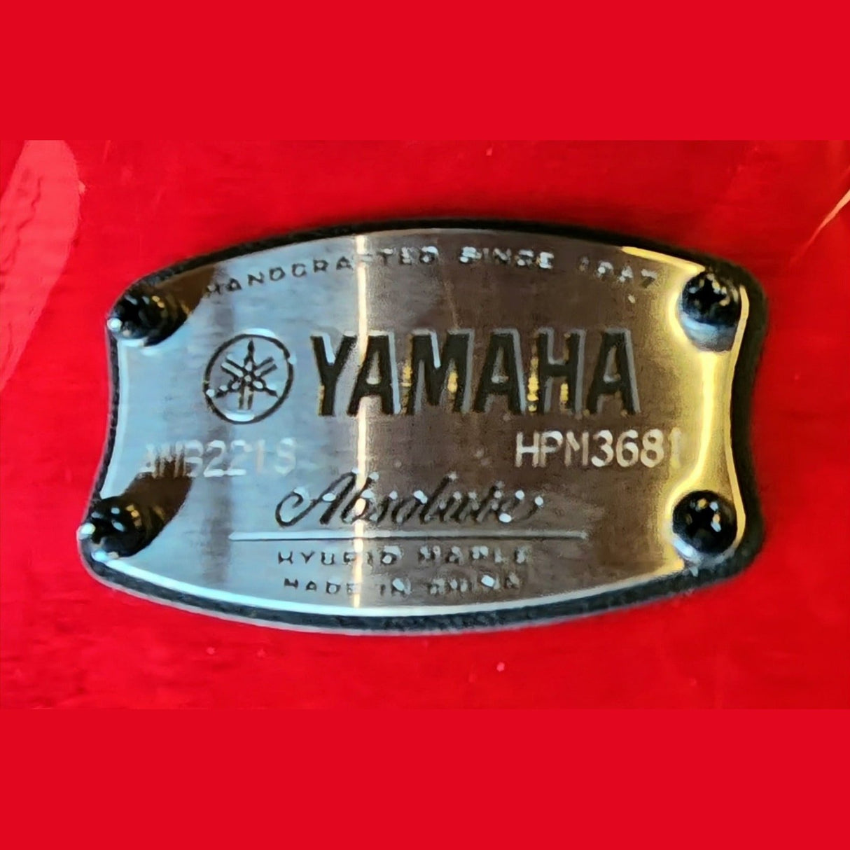 Yamaha Absolute Hybrid Bass Drum 22x18 Red Autumn Scratch-N-Dent