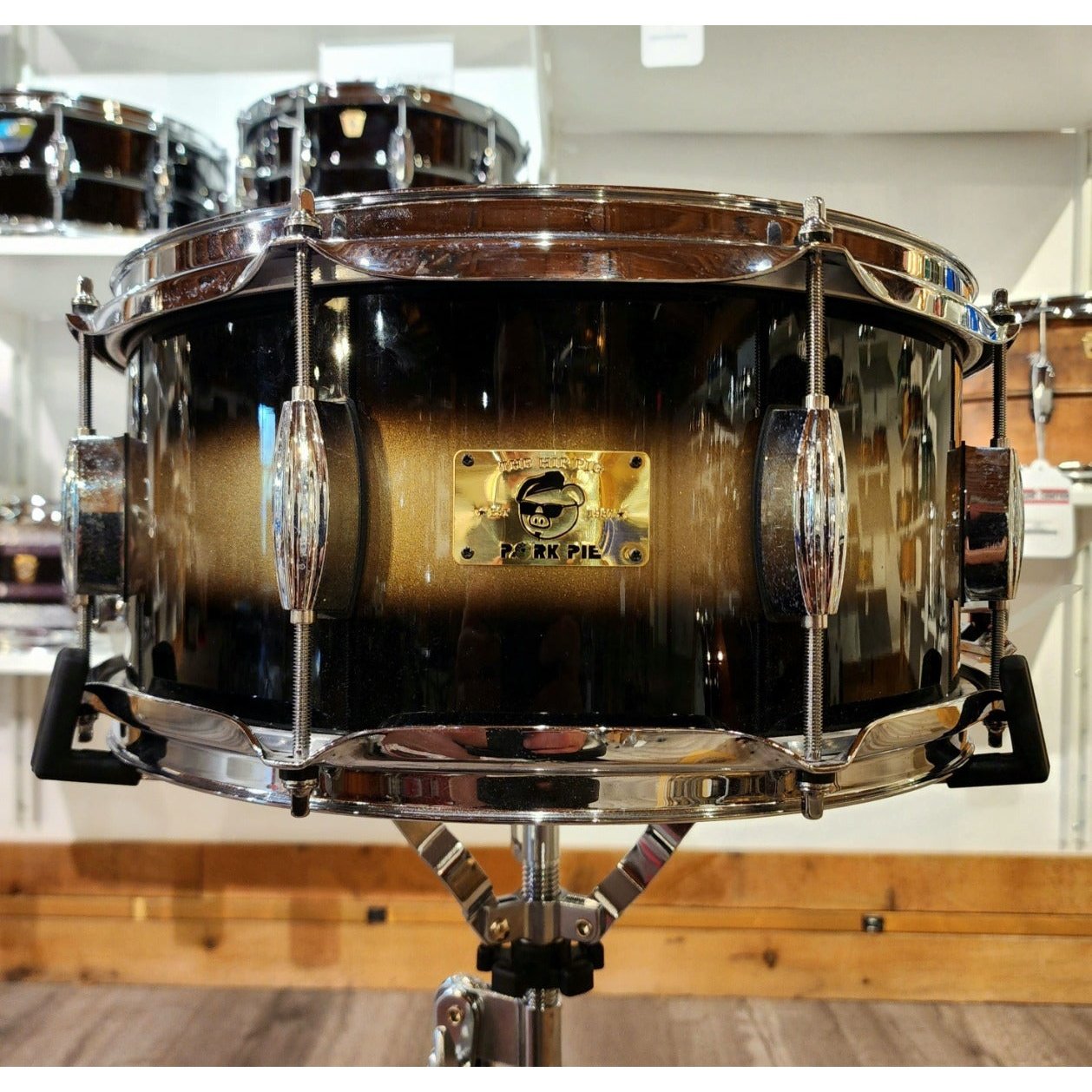 Used Pork Pie Hip Pig 14x6.5 Black Gold Duco