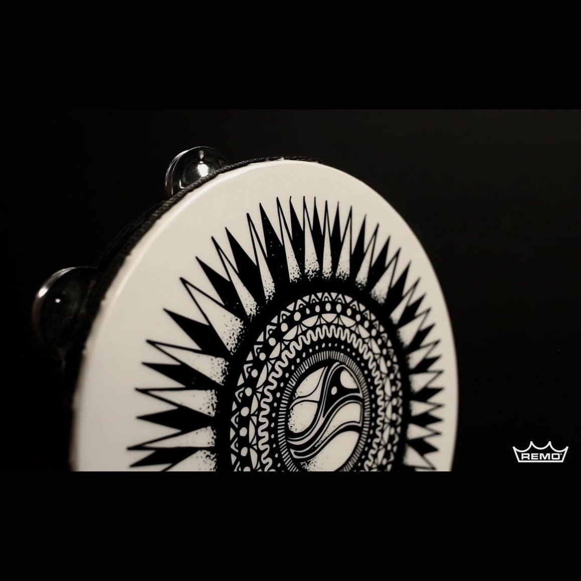 Remo ARTBEAT Artist Collection Tambourine - Aric Improta New Sun
