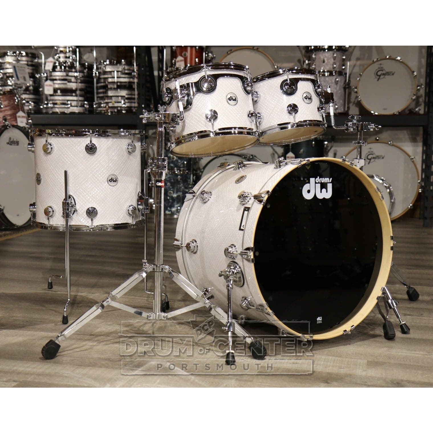 DW Collectors Maple 4pc Drum Set WhiteDW Collectors Maple 4pc Drum Set White  