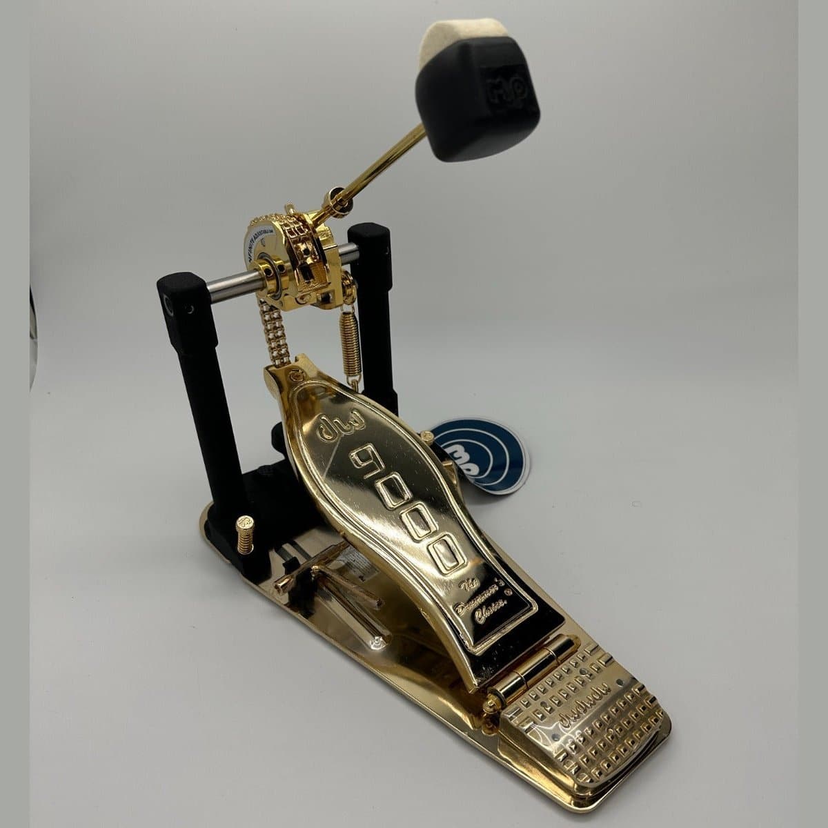 DW DWCP9000GD 9000 Series Single Bass Drum Pedal w/ Bag, Gold