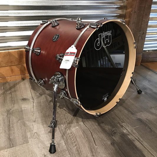 DW Performance Bass Drum 18x14 Satin Tobacco