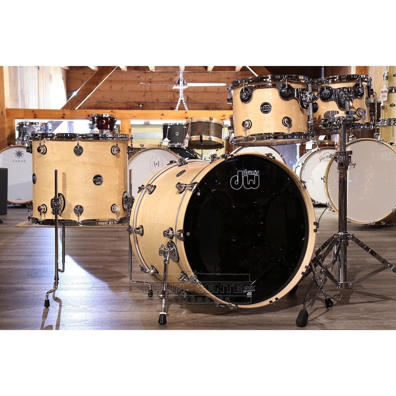 DW Performance 4pc Drum Set 22/10/12/16 Natural Lacquer