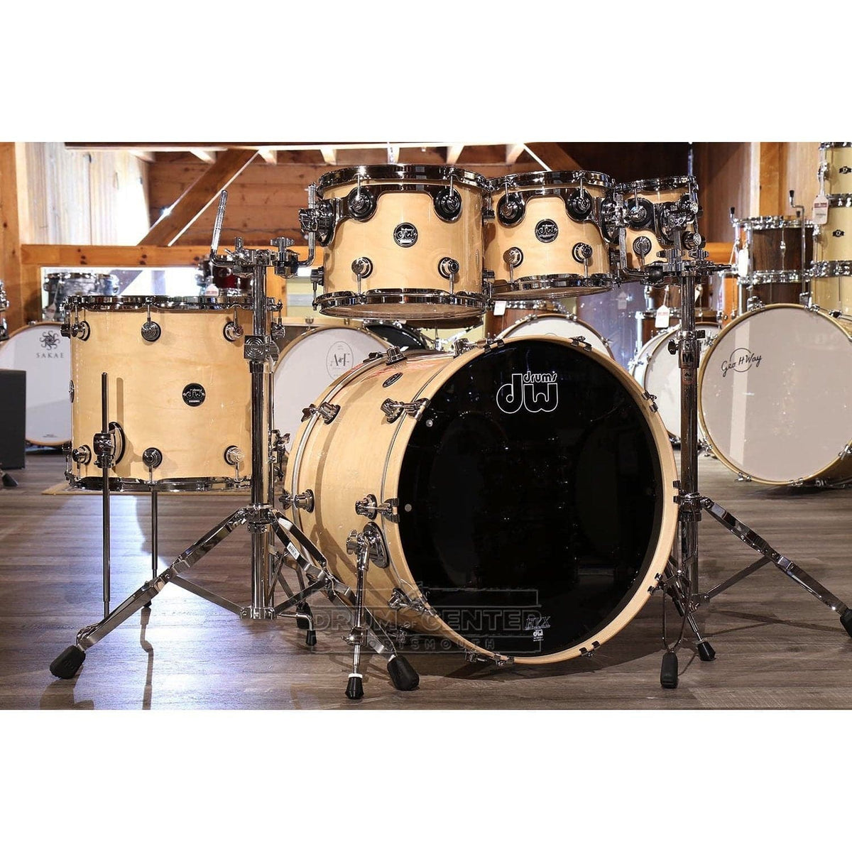 DW Performance 5pc Drum Set 22/8/10/12/16 Natural Lacquer