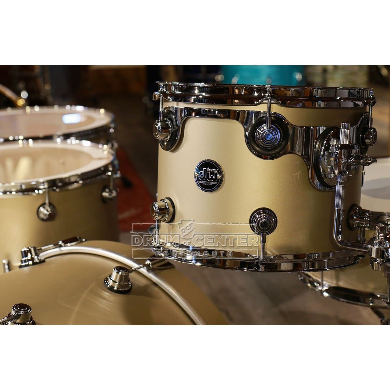 DW Performance 5pc Drum Set 24/13/16/18/14 Hard Satin Gold Mist
