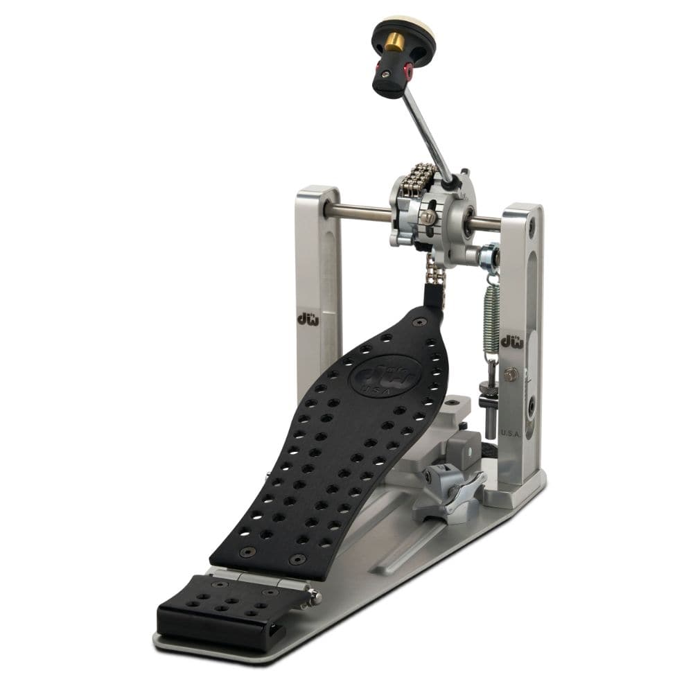 DW DWCPMCDBK MFG Series Chain Single Bass Drum Pedal Black