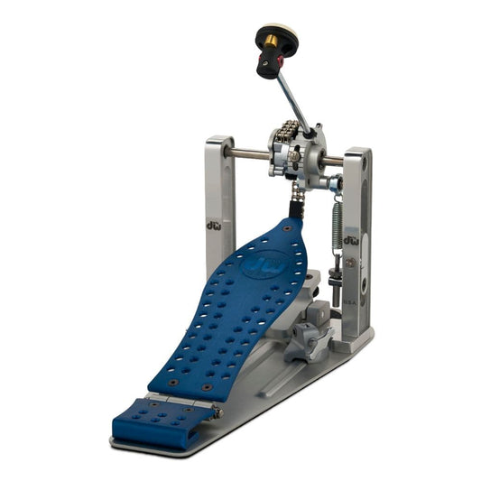 DW DWCPMCDBL MFG Series Chain Single Bass Drum Pedal Blue