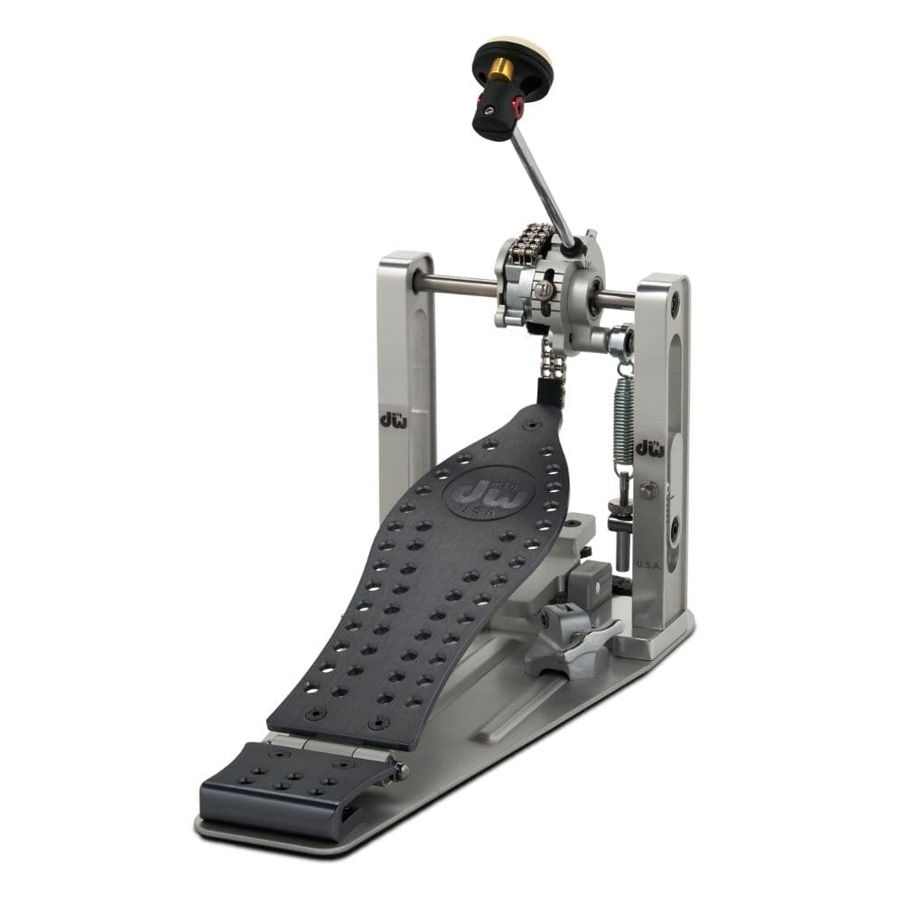 DW DWCPMCDGR MFG Series Chain Single Bass Drum Pedal Gray