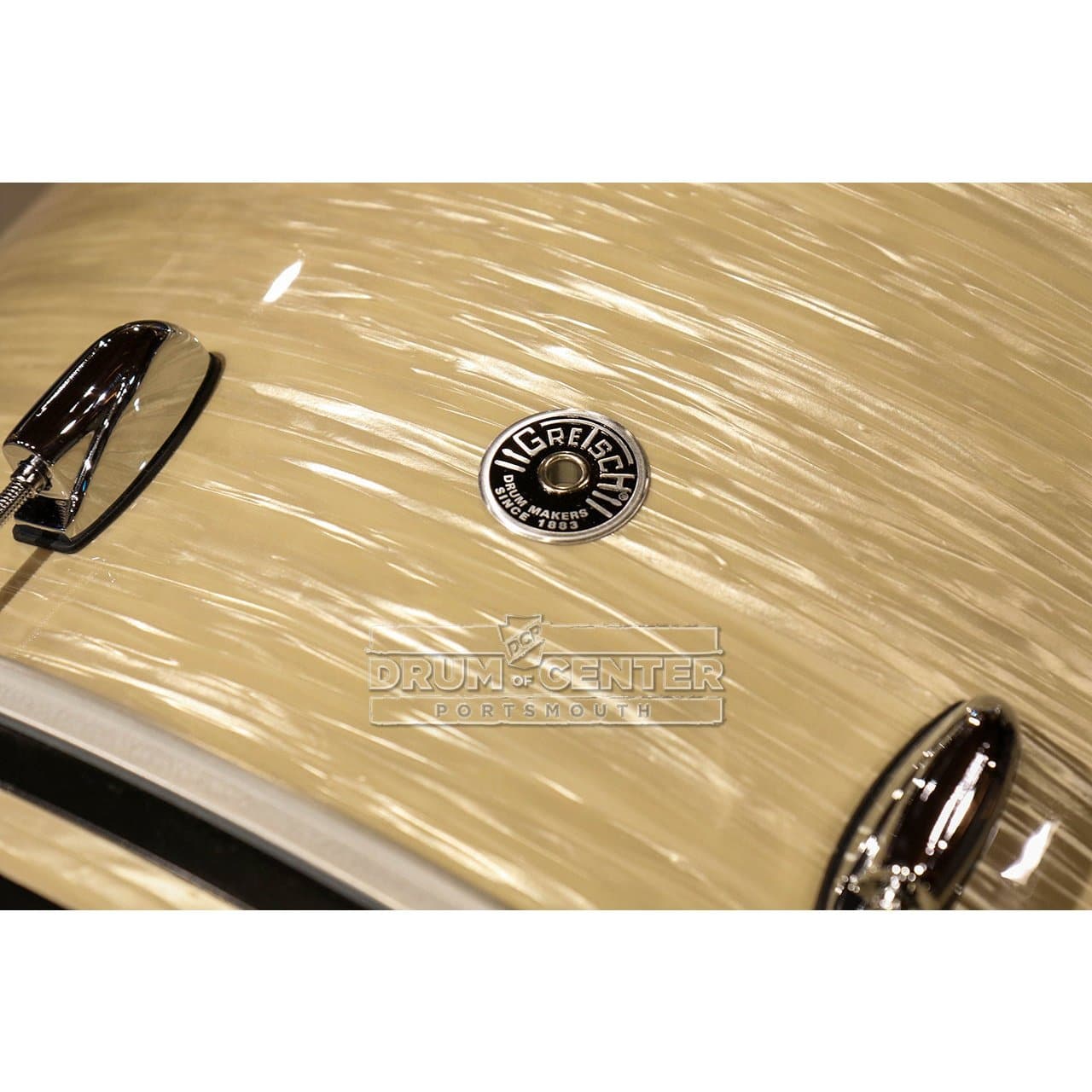 Gretsch Brooklyn 3pc Drum Set w/26BD Creme Oyster