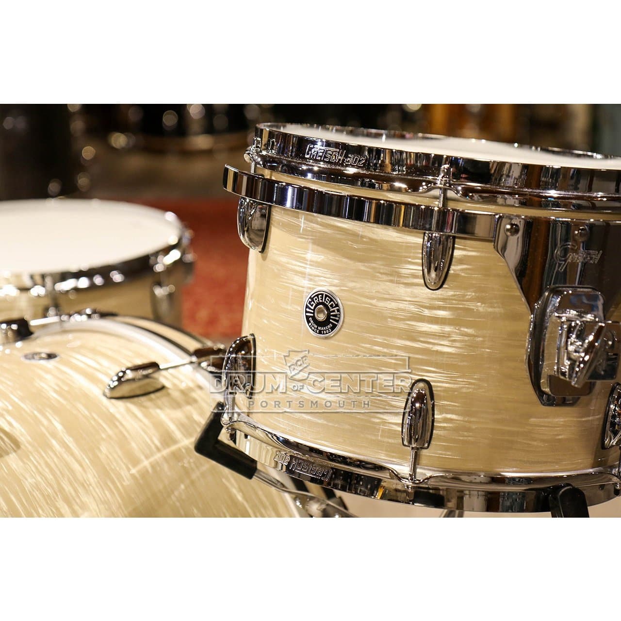 Gretsch Brooklyn 3pc Drum Set w/26BD Creme Oyster