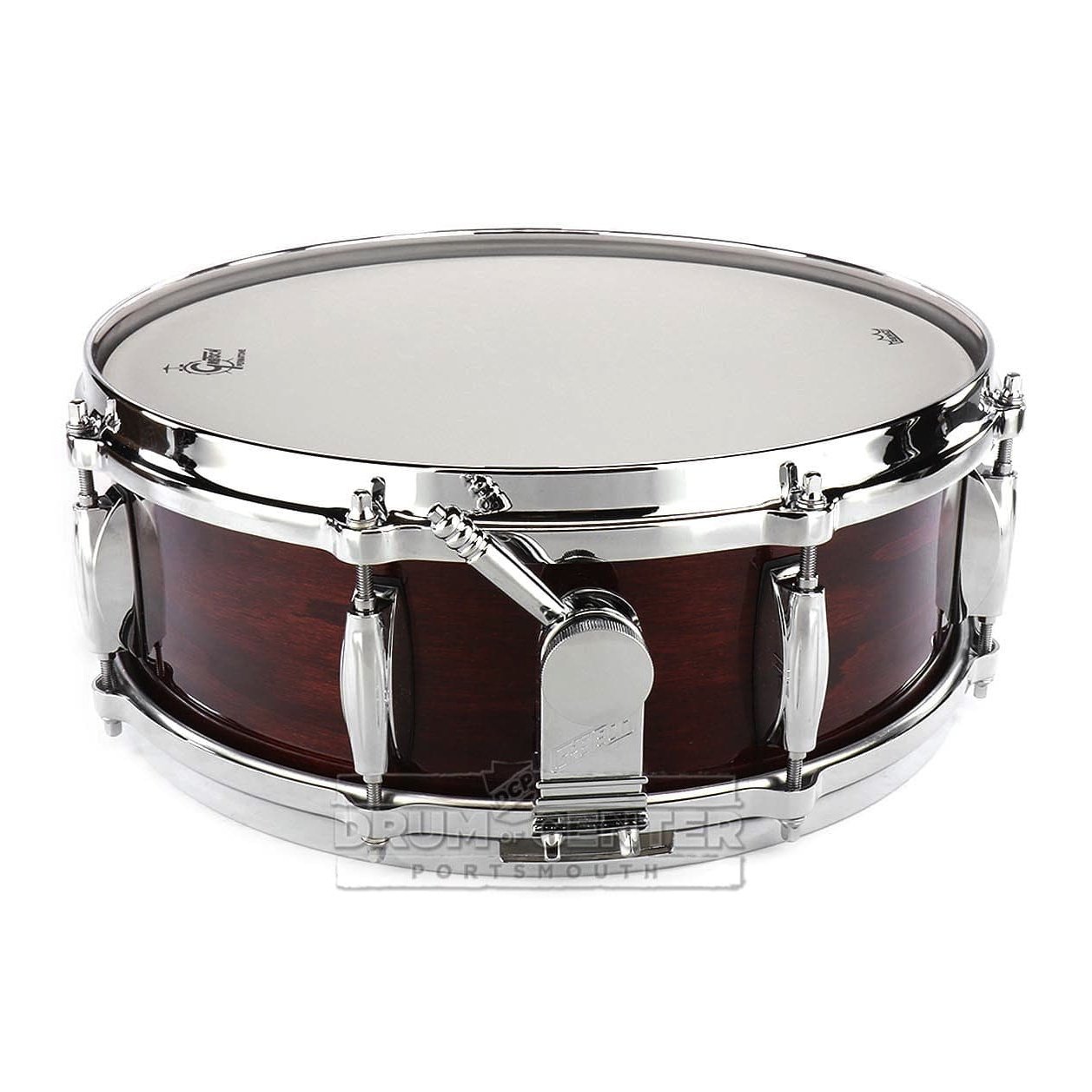Gretsch USA Custom Snare Drum 14x5 8-Lug Walnut Gloss w/Micro-Sensitive Strainer