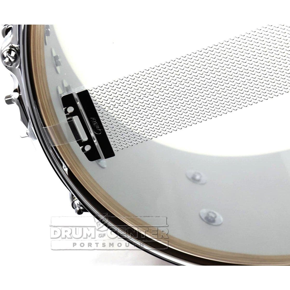 Gretsch USA Custom Snare Drum 14x5.5 10-Lug Satin Millennium Maple