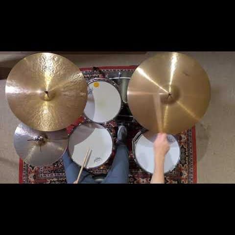 Zildjian A Avedis Ride Cymbal 21" 1 grams