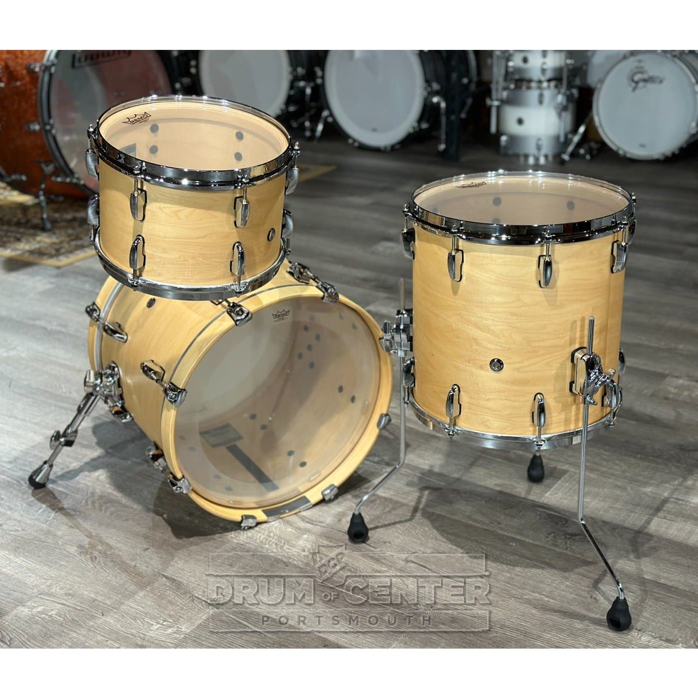 Pearl Masters Maple Reserve 3pc Jazz Drum Set Matte Natural