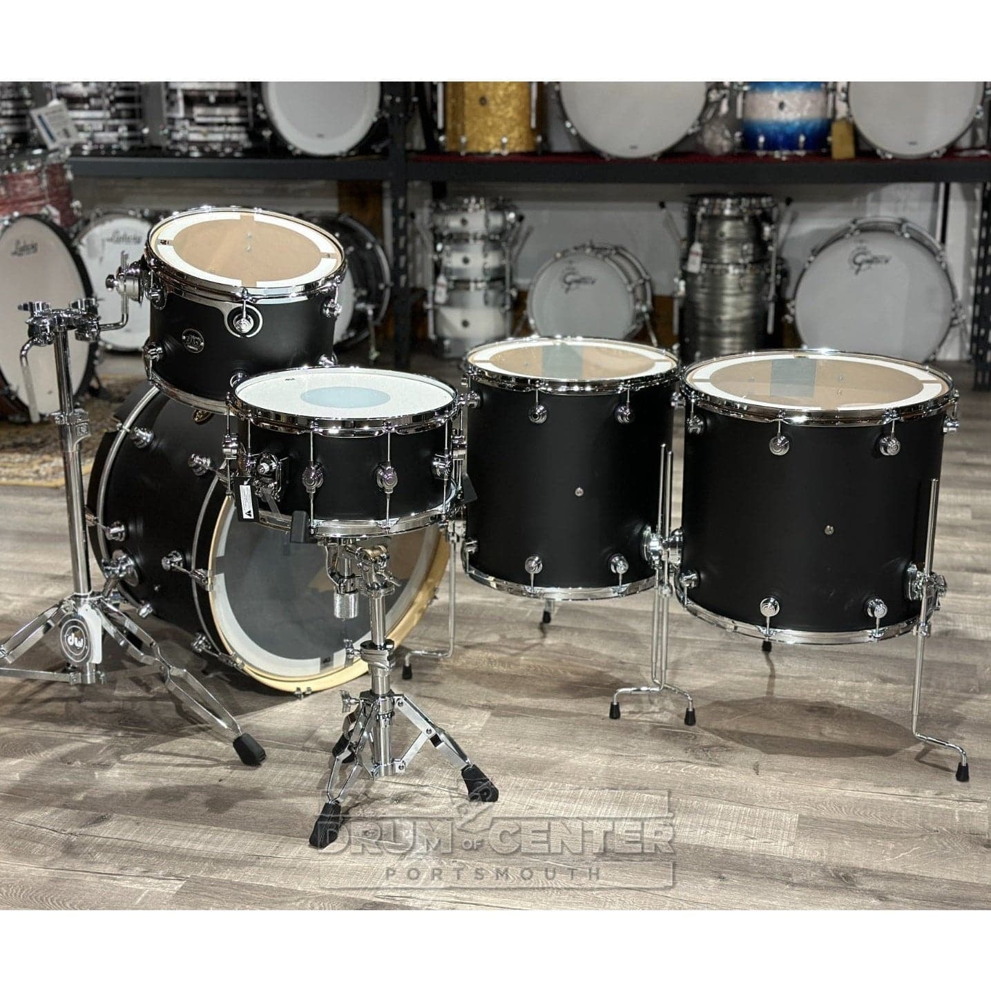 DW Performance 5pc Drum Set 24/13/16/18/14 Hard Satin Charcoal Metallic