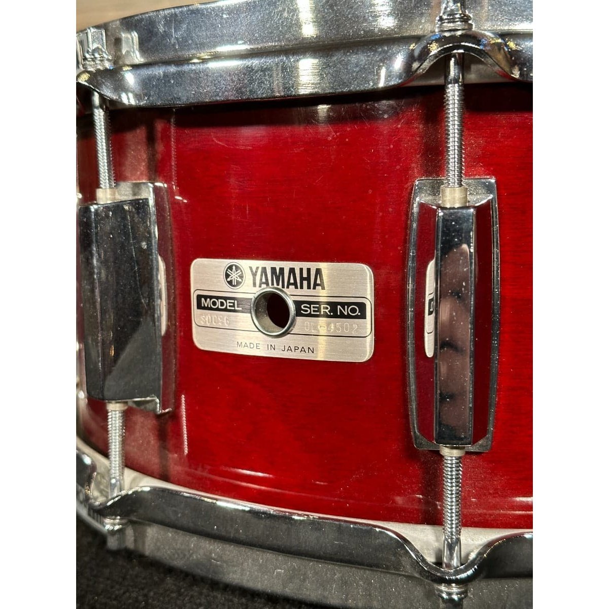 Vintage Yamaha Recording Custom Snare Drum 14x6.5 Cherry Wood DCP