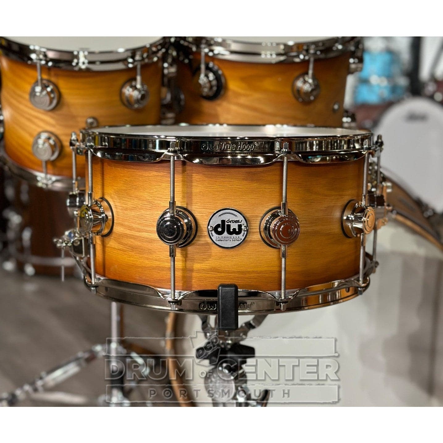 DW Collectors Pure Oak 6pc Drum Set Satin Burnt Toast Fade w/Nickel Hw