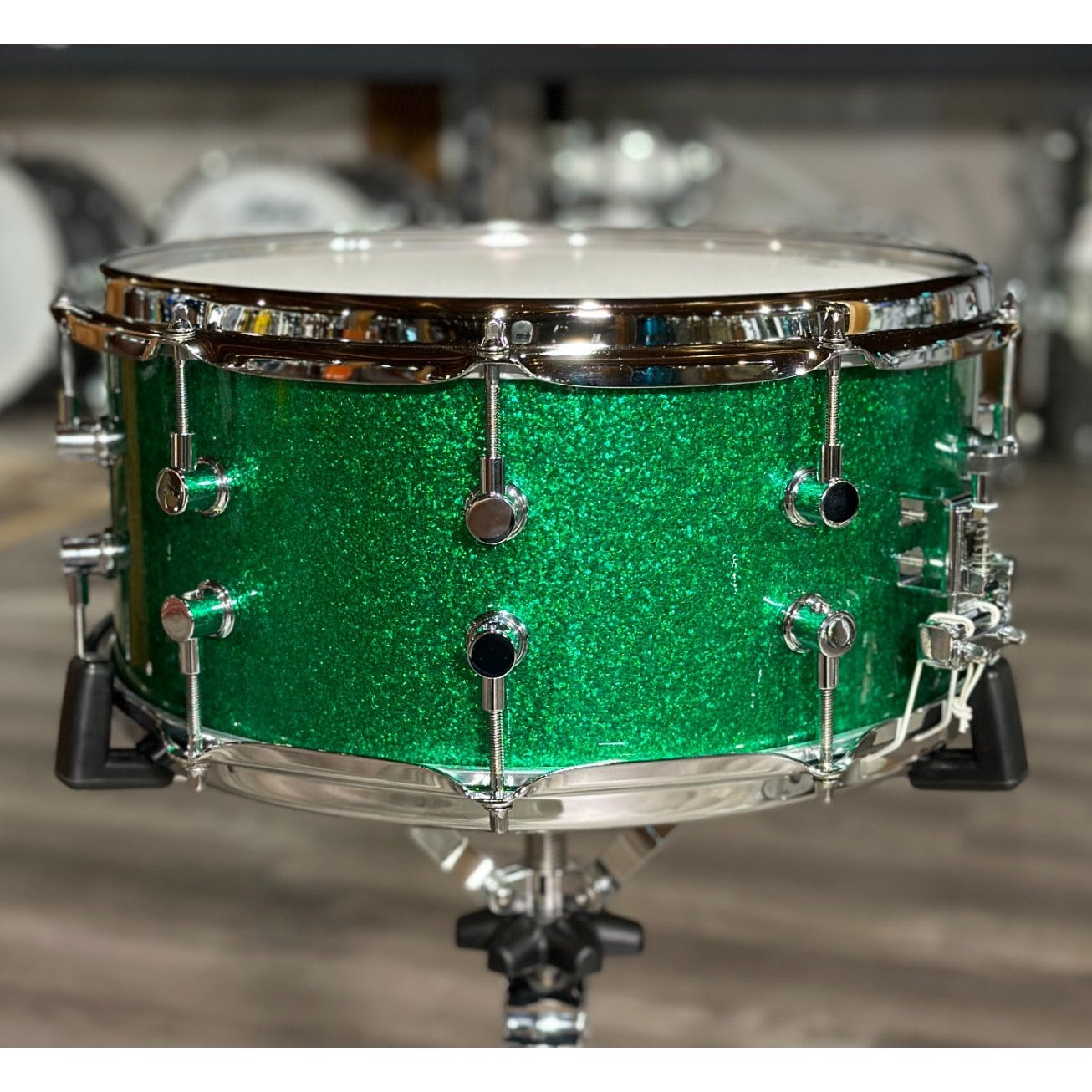 Used Custom Maple Snare Drum 14x6.5 Green Sparkle