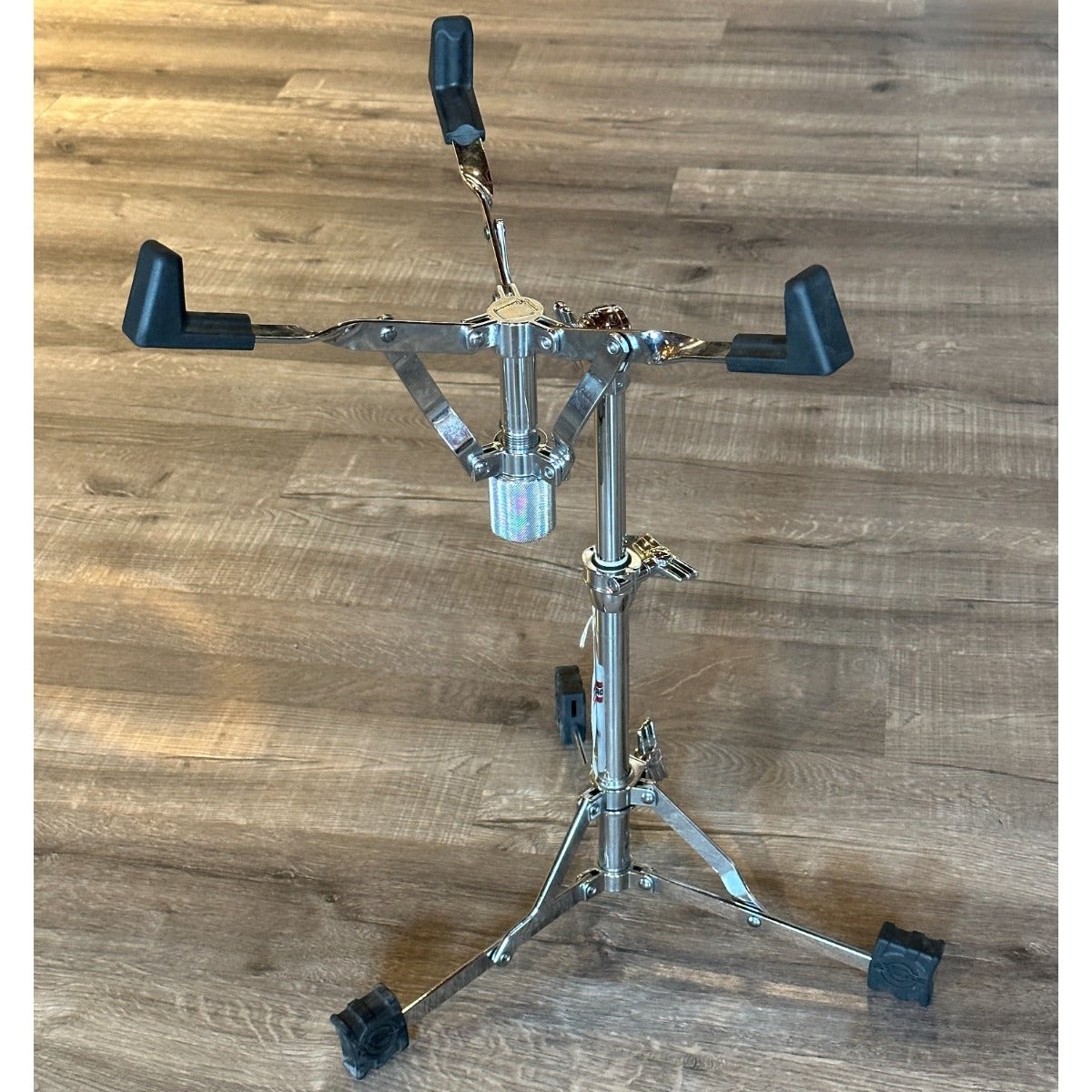 Used Ludwig Classic Snare Drum Stand