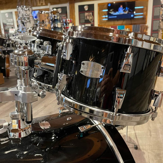 Yamaha Absolute Hybrid 5pc Drum Set - Solid Black