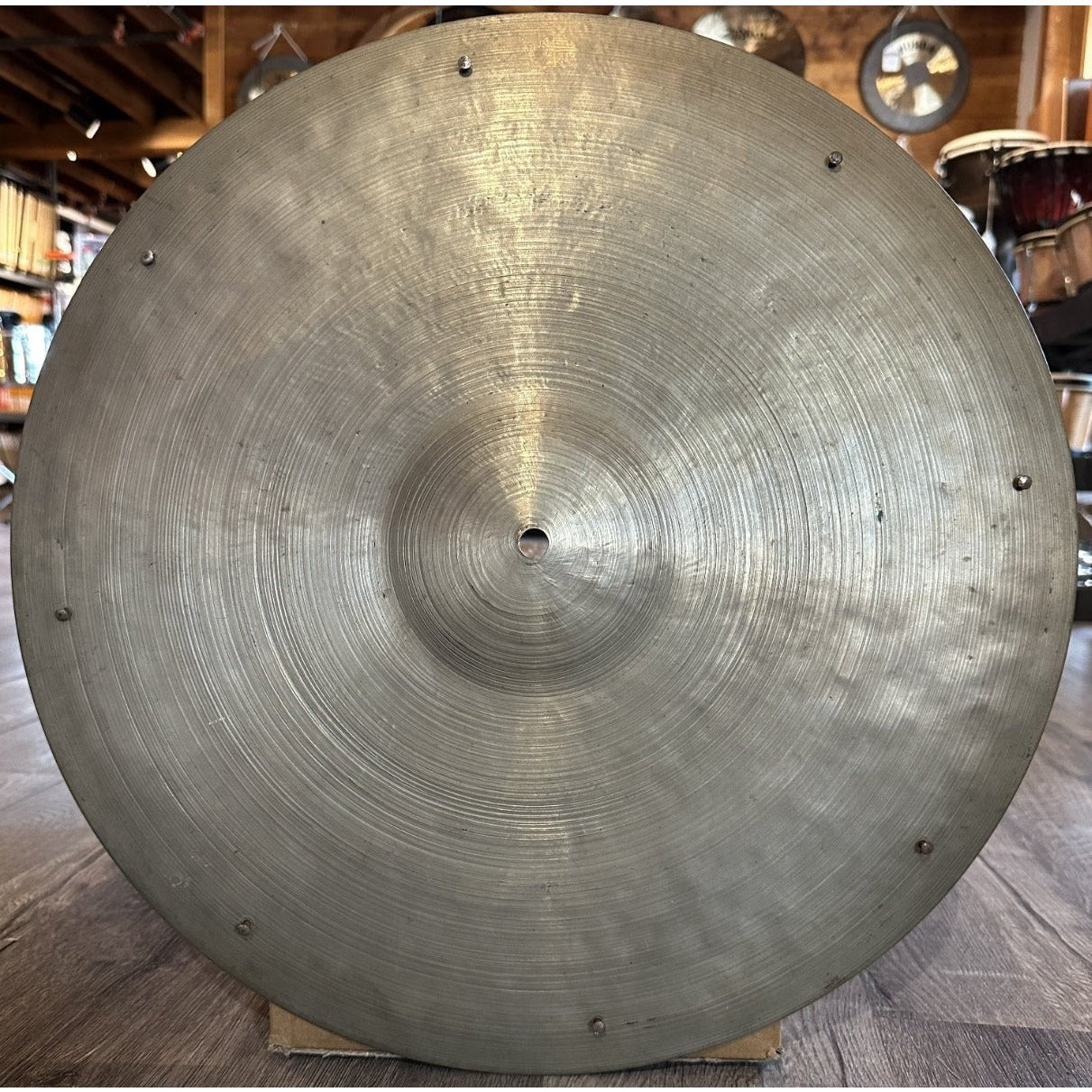 Used Vintage K Istanbul Zildjian Medium Cymbal w/Rivets 18 - 1728 grams