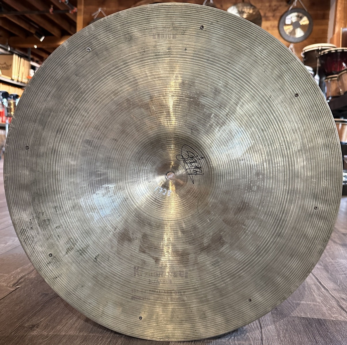 Used Vintage K Istanbul Zildjian Medium Cymbal w/Rivets 18 - 1728 grams
