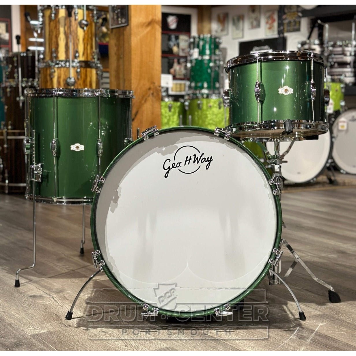 George Way Tuxedo Studio 3pc Drum Set 22/13/16 Kaddy Green