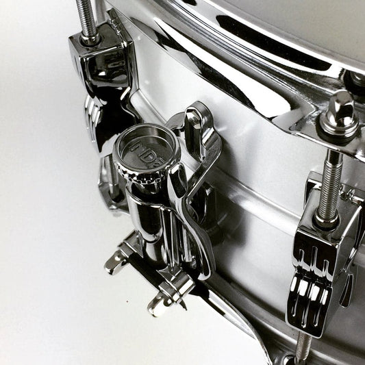 INDe Drum Labs SB1X Snare Drum Snare Drum Strainer - Chrome - No Butt Plate