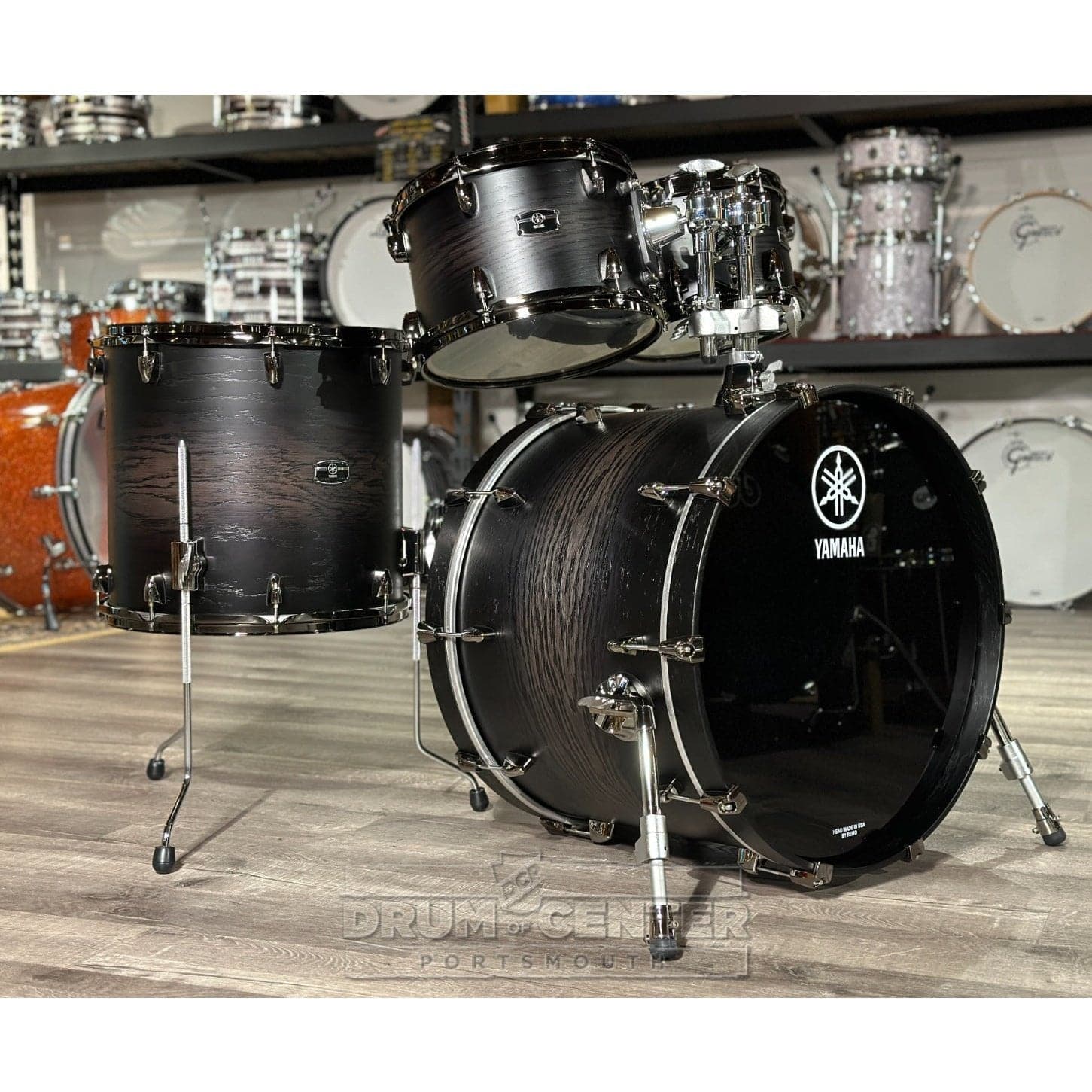 Yamaha Live Custom Hybrid Oak 4pc Drum Set w/22x16 BD Uzu Charcoal Sunburst