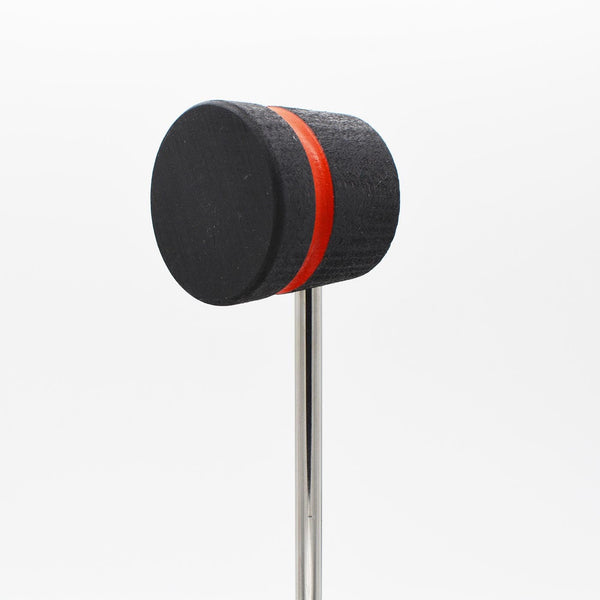 lw_black_redstripe_grande.jpg?