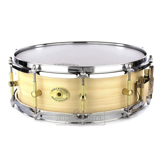 Noble & Cooley Solid Shell Classic Tulip Snare Drum 14x5 Natural Oil w/Oval Badge