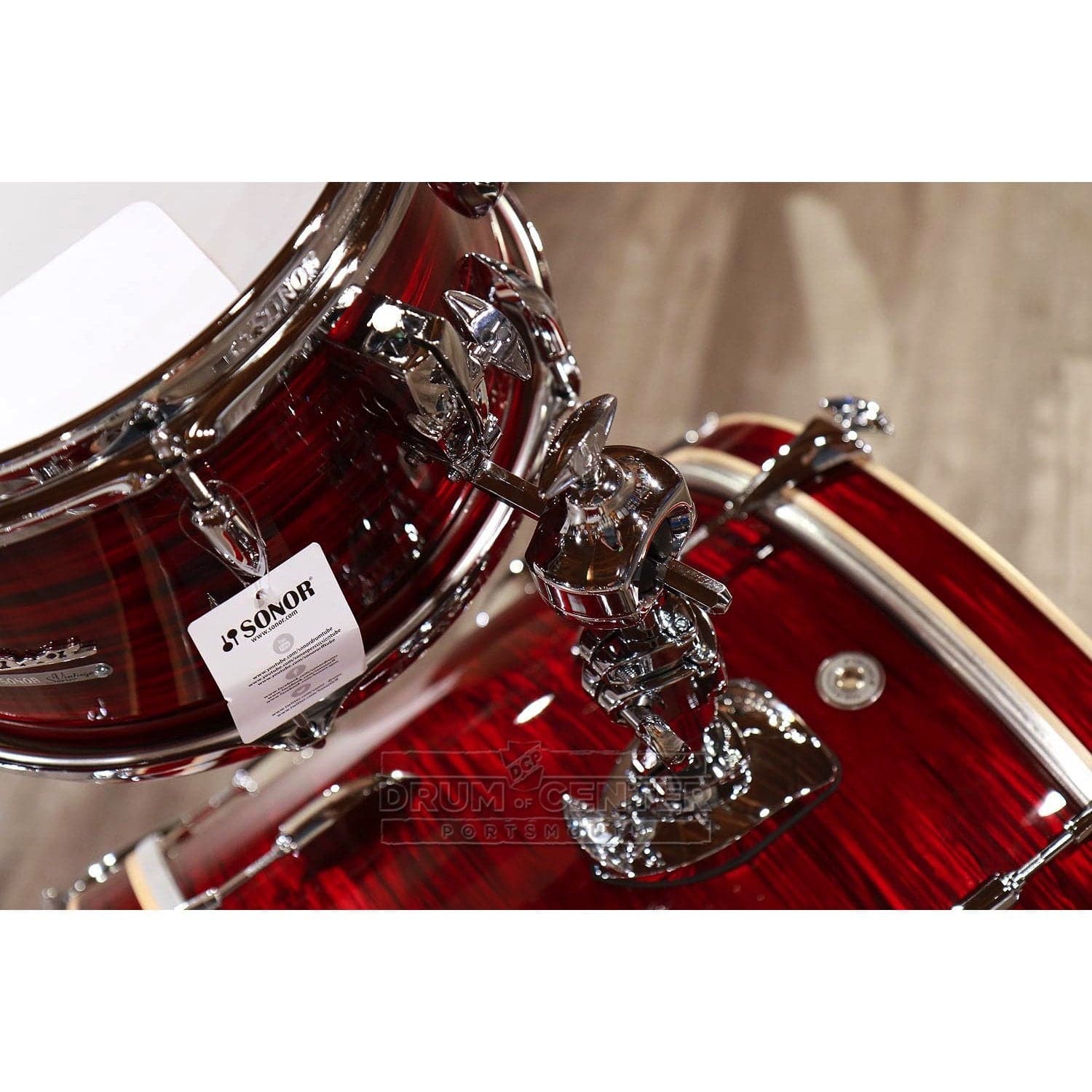 Sonor Vintage 3pc Rock Drum Set Vintage Red Oyster w/Tom Mount