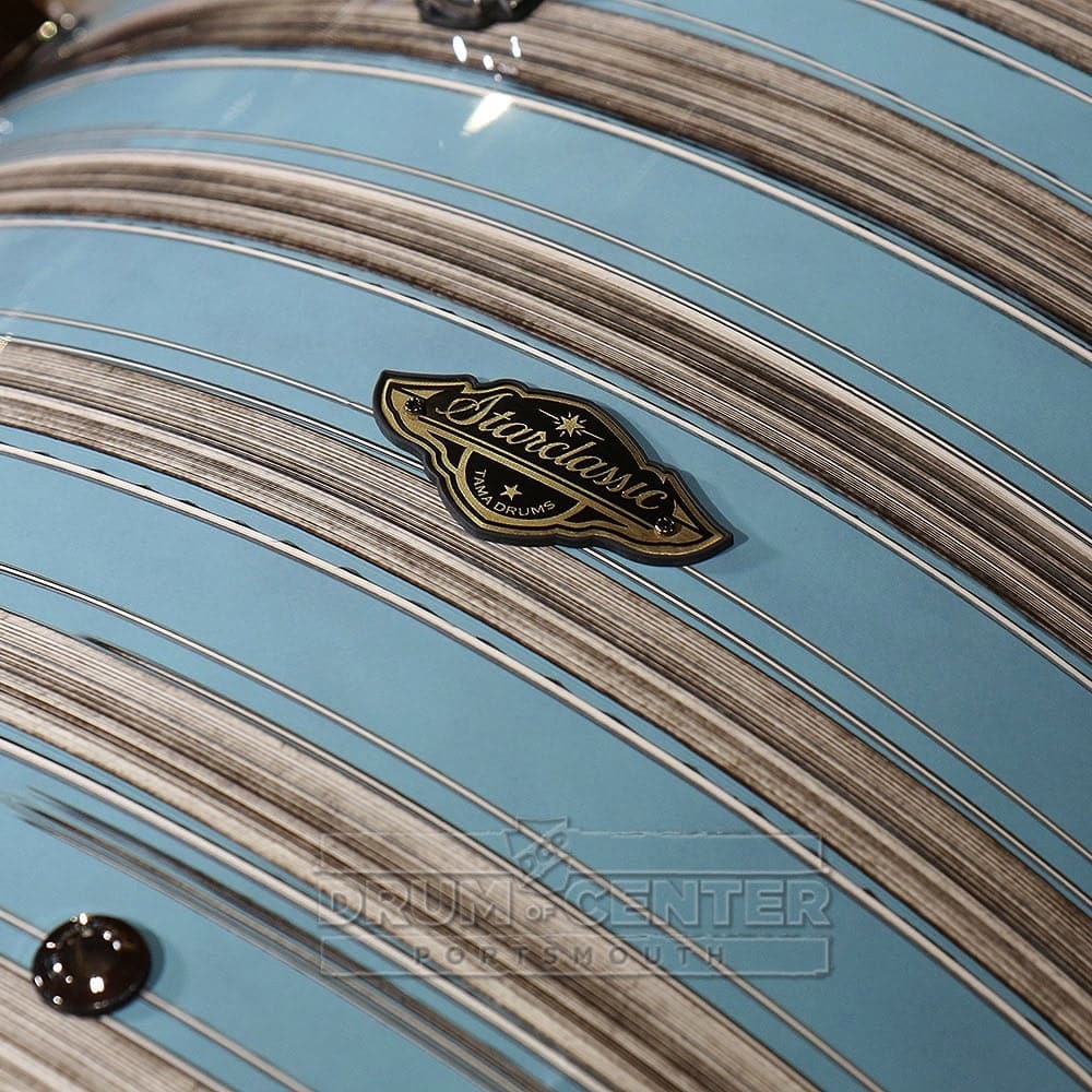 Tama Starclassic Walnut/Birch 22x14 BD w/NM- Lacquer Arctic Blue Oyster
