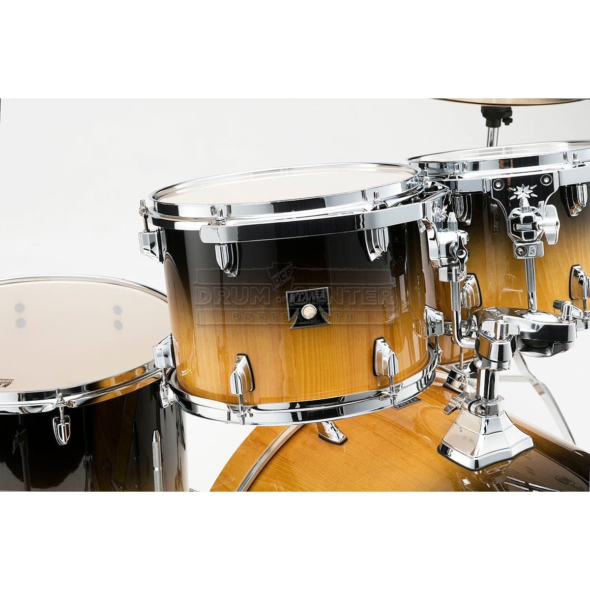 Tama Superstar Classic 5pc Drum Set With 22 Bass Drum - Gloss Lacebark Pine Fade