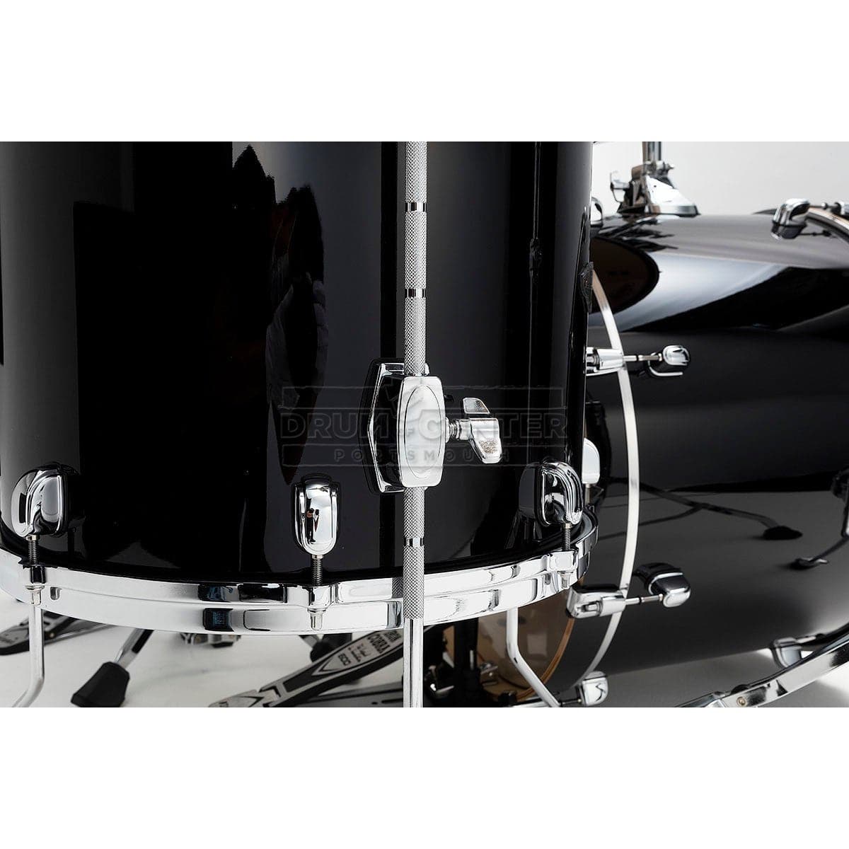 Tama Starclassic Performer 4pc Drum Set w/22BD Piano Black