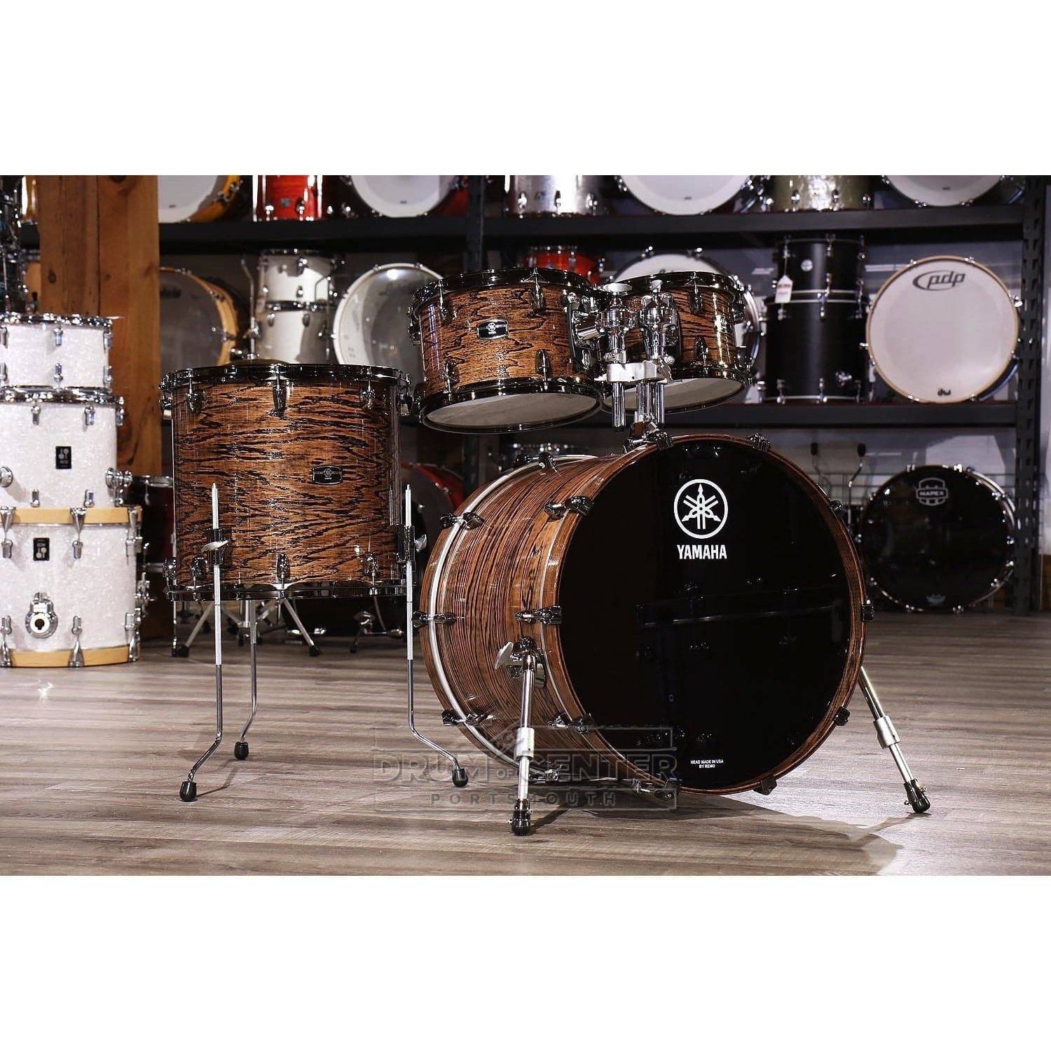 Yamaha Live Custom Hybrid Oak Drum Set