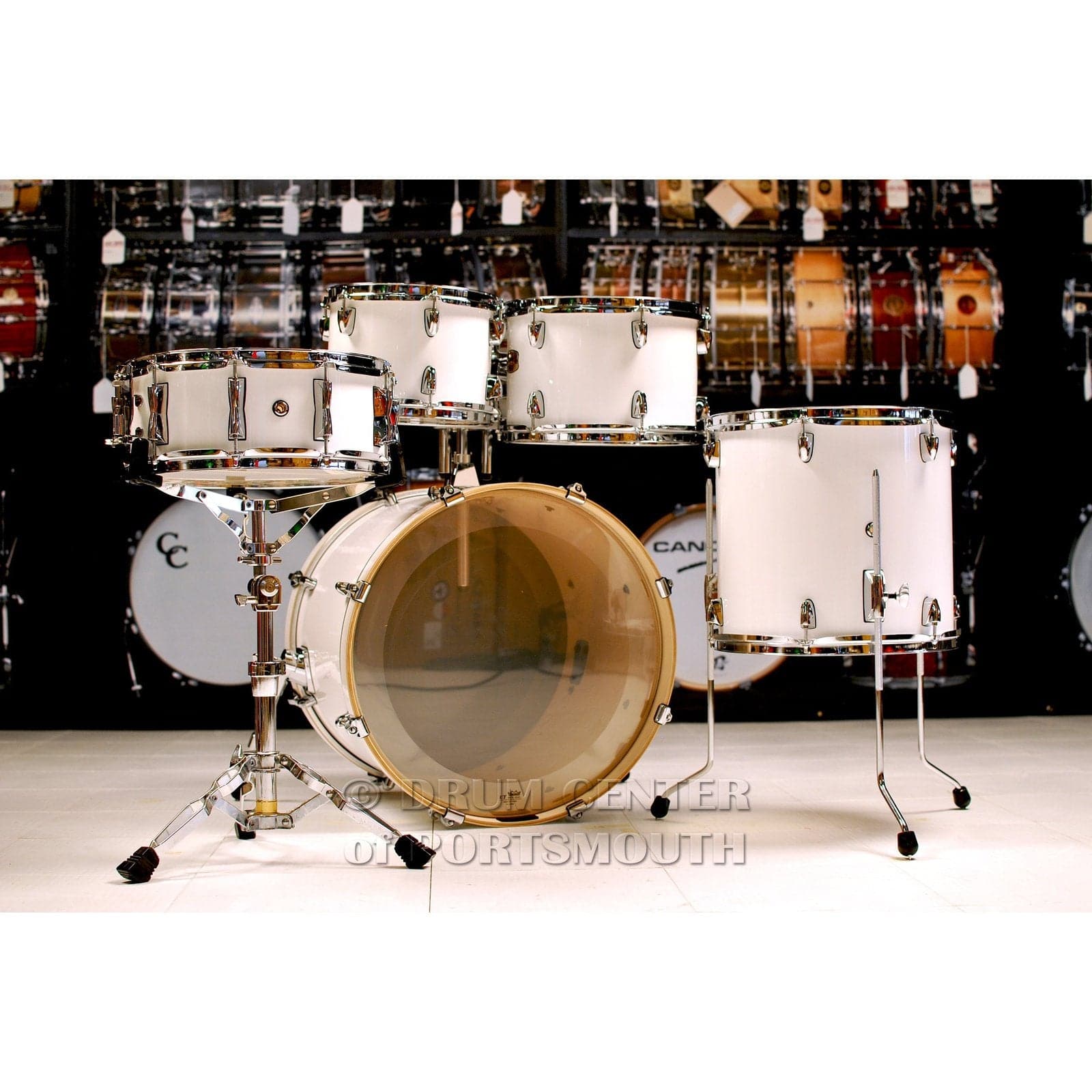 Yamaha Stage Custom Birch 5pc Drum Set w/ 20" BD Pure White
