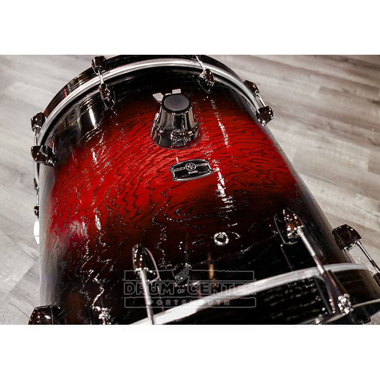Yamaha Live Custom Hybrid Oak 4pc Drum Set Uzu Magma Sunburst