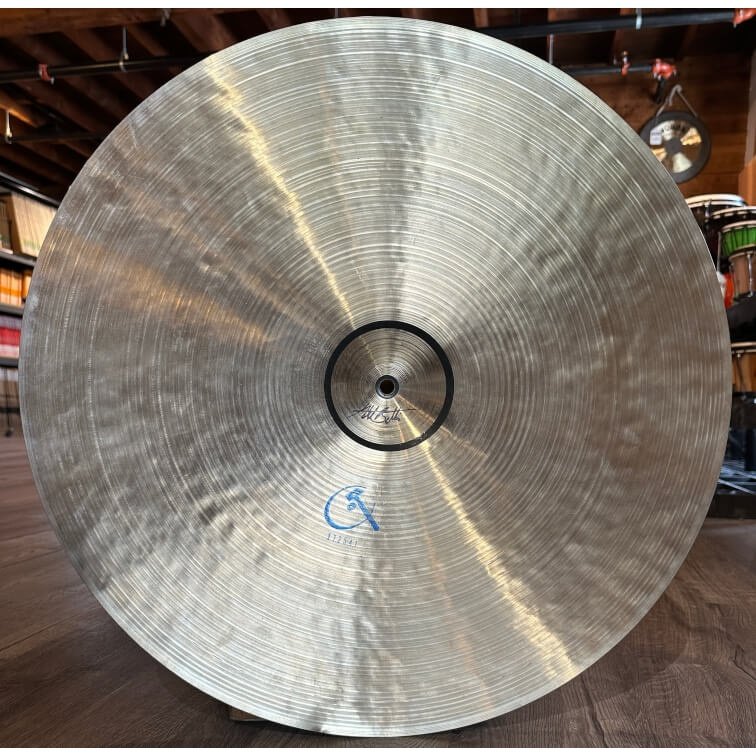 Used Matt Bettis Medium Ride Cymbal 22" 2541 grams
