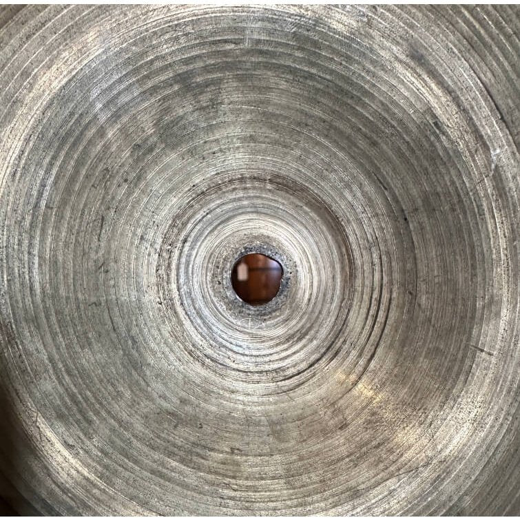 Used Vintage Zildjian Sizzle Cymbal 18"